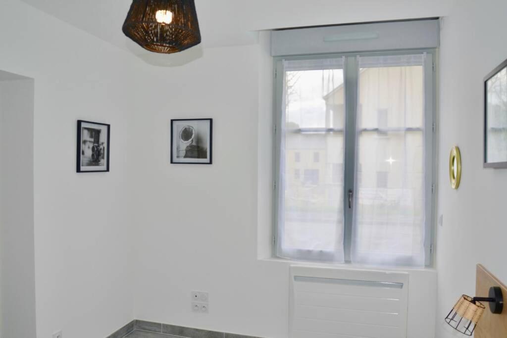 Appartement Les forges 2 pièces RDC à Avoine Extérieur photo
